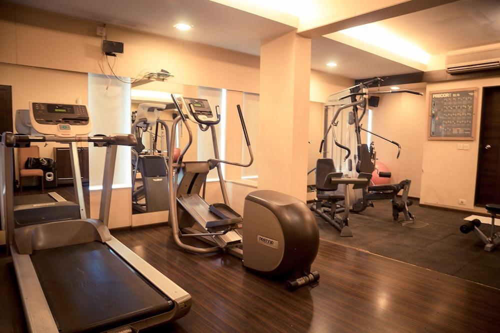 Kapila Business Hotel Пуна Экстерьер фото