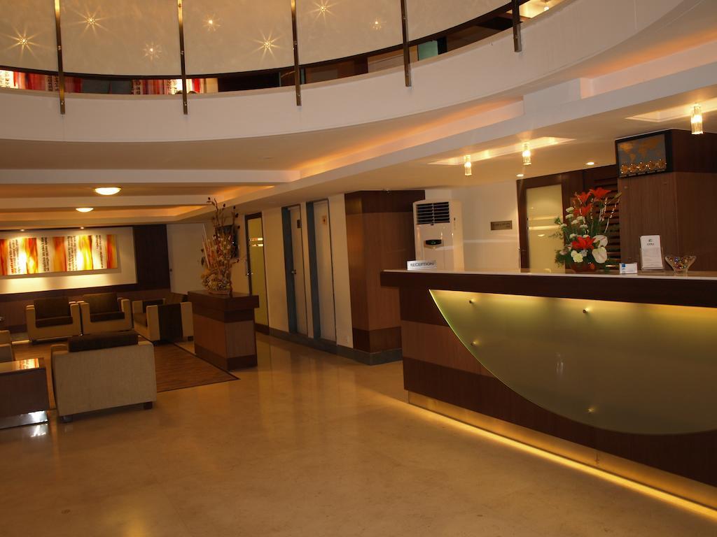 Kapila Business Hotel Пуна Экстерьер фото