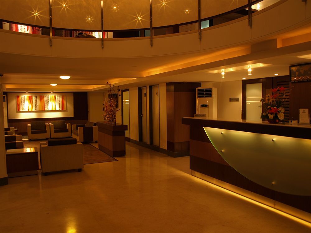 Kapila Business Hotel Пуна Экстерьер фото