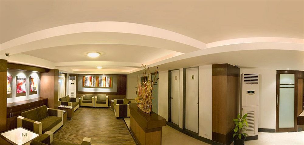 Kapila Business Hotel Пуна Экстерьер фото