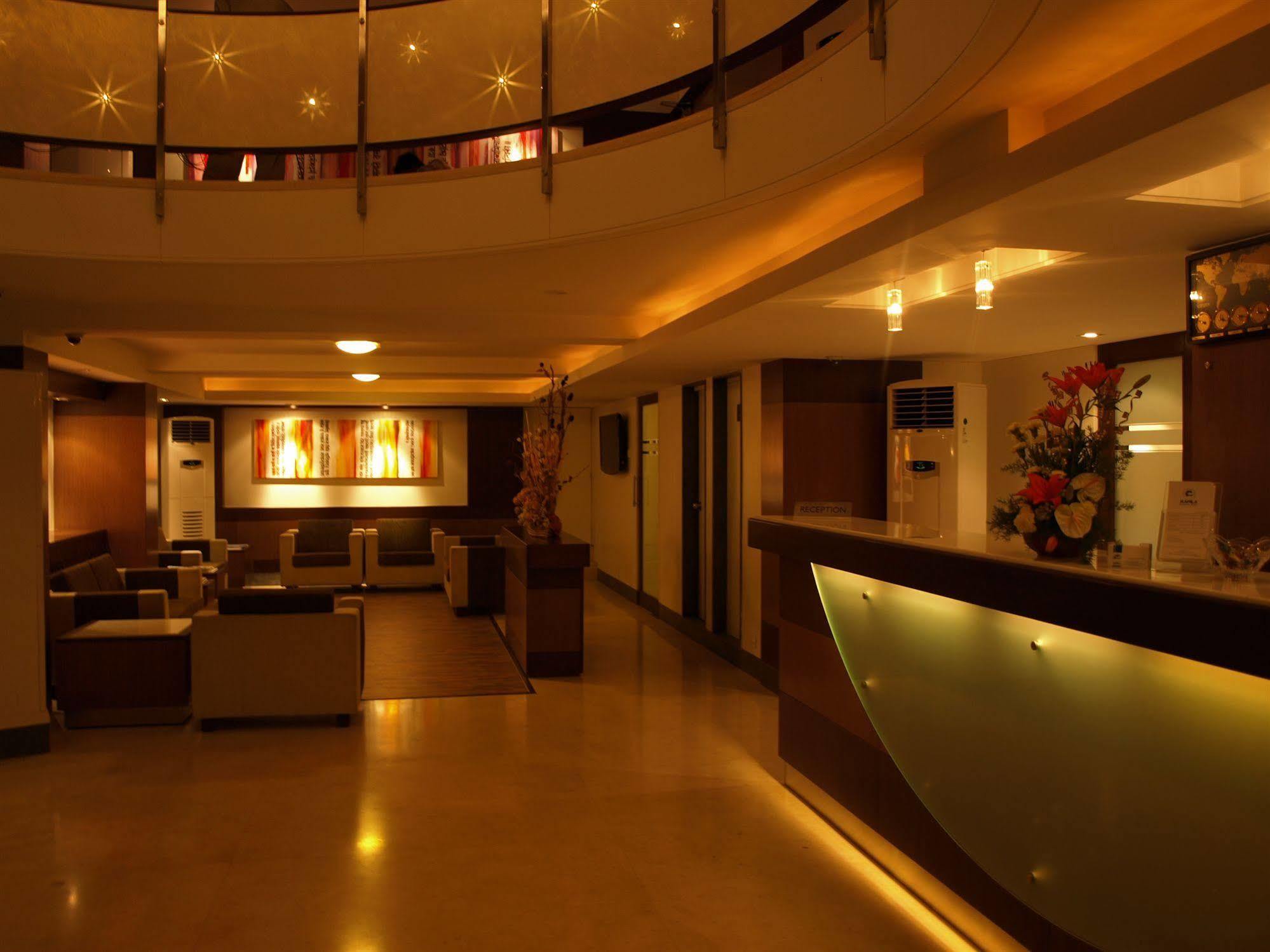Kapila Business Hotel Пуна Экстерьер фото